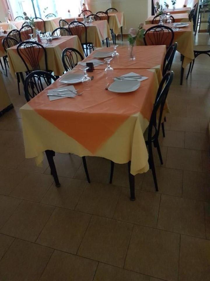 Hotel Criss Rimini Bagian luar foto